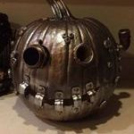 halloween_kurpitsa_metallista.jpg