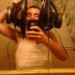 headphones2.jpg