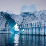 iceberg_pleneau_bay_antarctica.jpg