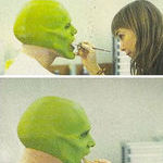 jim_carrey_in_the_makeup_chair_for_the_mask.jpg