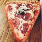 pizza_bed_2.jpg