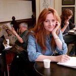 rowling_writing_harry_potter_at_a_cafe_in_scotland_1998.jpg