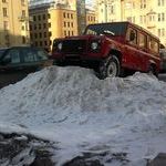 snow_isnt_the_problem_-_car_is.jpg
