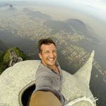 travel_company_boss_takes_the_ultimate_rio_selfie.jpg
